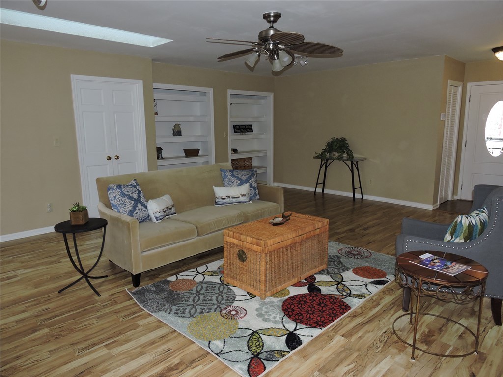 908 Point Road Westminster, SC 29693 - Photo 11 of 30 Gallery Image 11