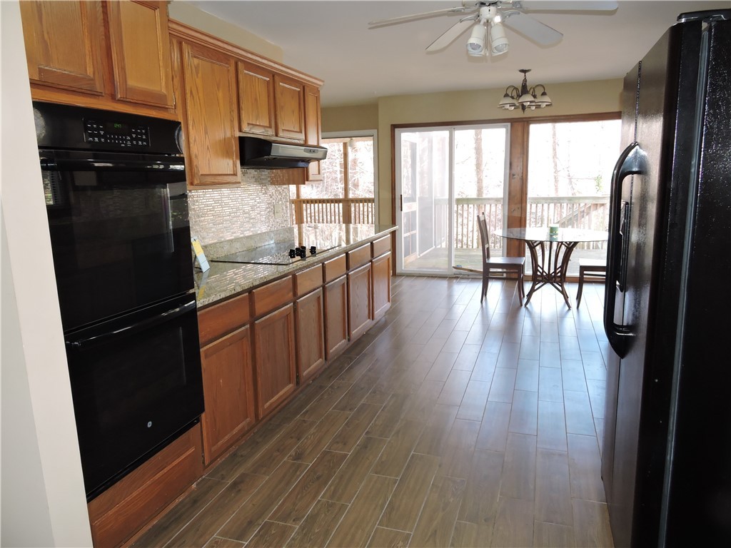 908 Point Road Westminster, SC 29693 - Photo 19 of 30 Gallery Image 19