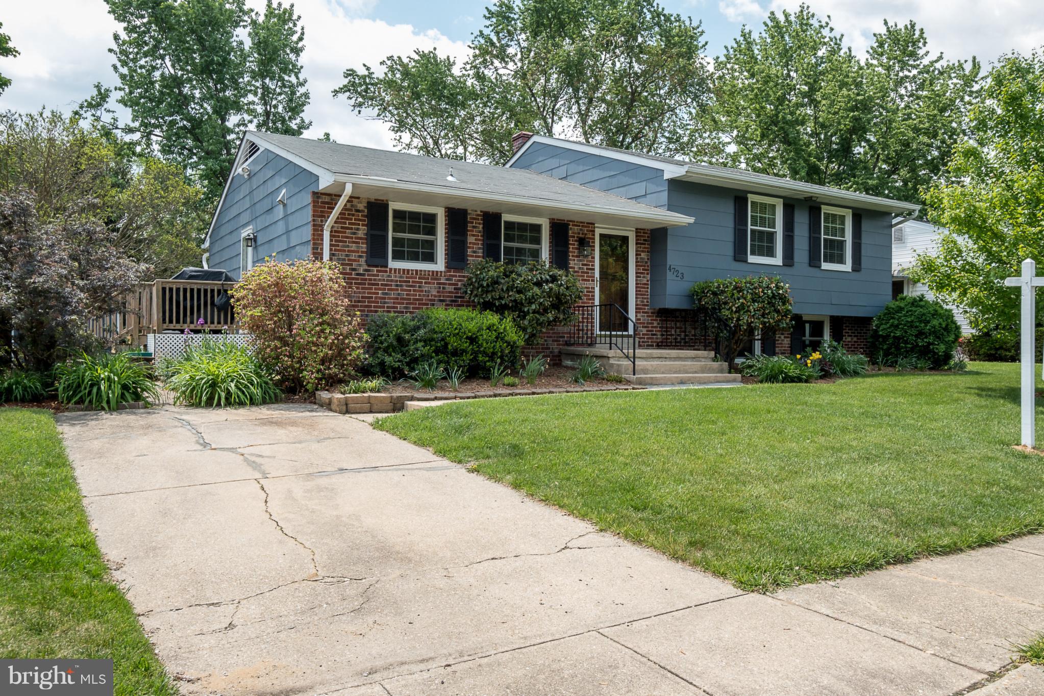 4723 Ballygar Road Baltimore, MD 21236 - Photo 1 of 30 Exterior (Front)