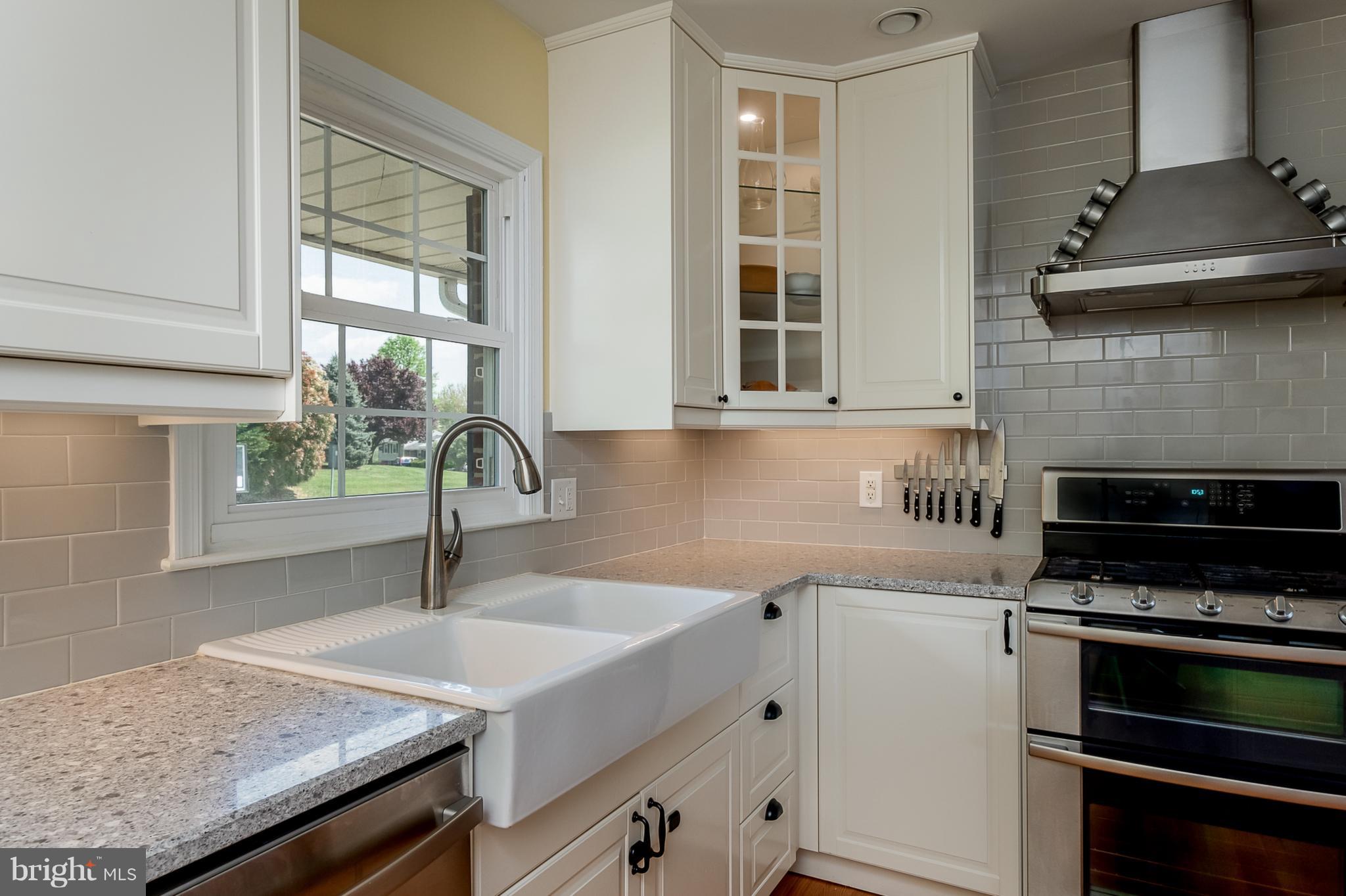 4723 Ballygar Road Baltimore, MD 21236 - Photo 10 of 30 Kitchen