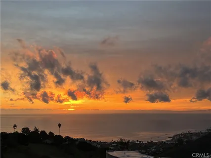 $3,399,000 | 1981 San Remo Drive, Laguna Beach, CA 92651