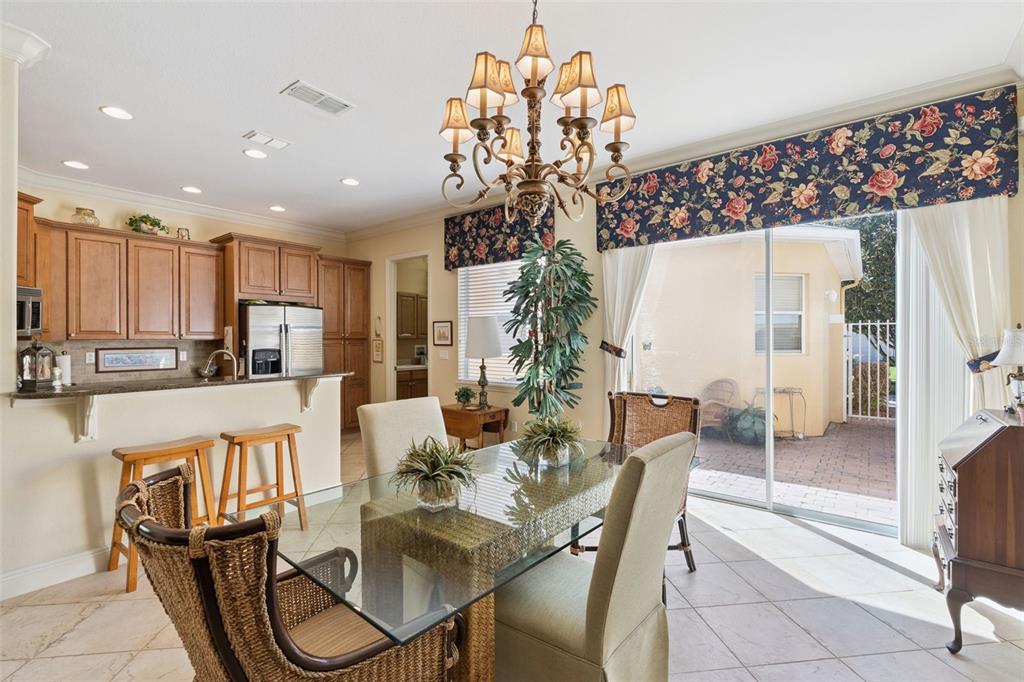 6552 Helmsley Circle Windermere, FL 34786 - Photo 10 of 50