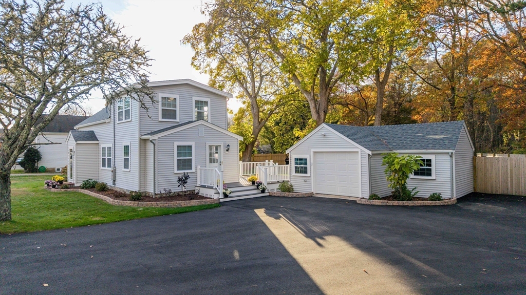245 Wareham Road Marion, MA 02738 - Photo 5 of 42