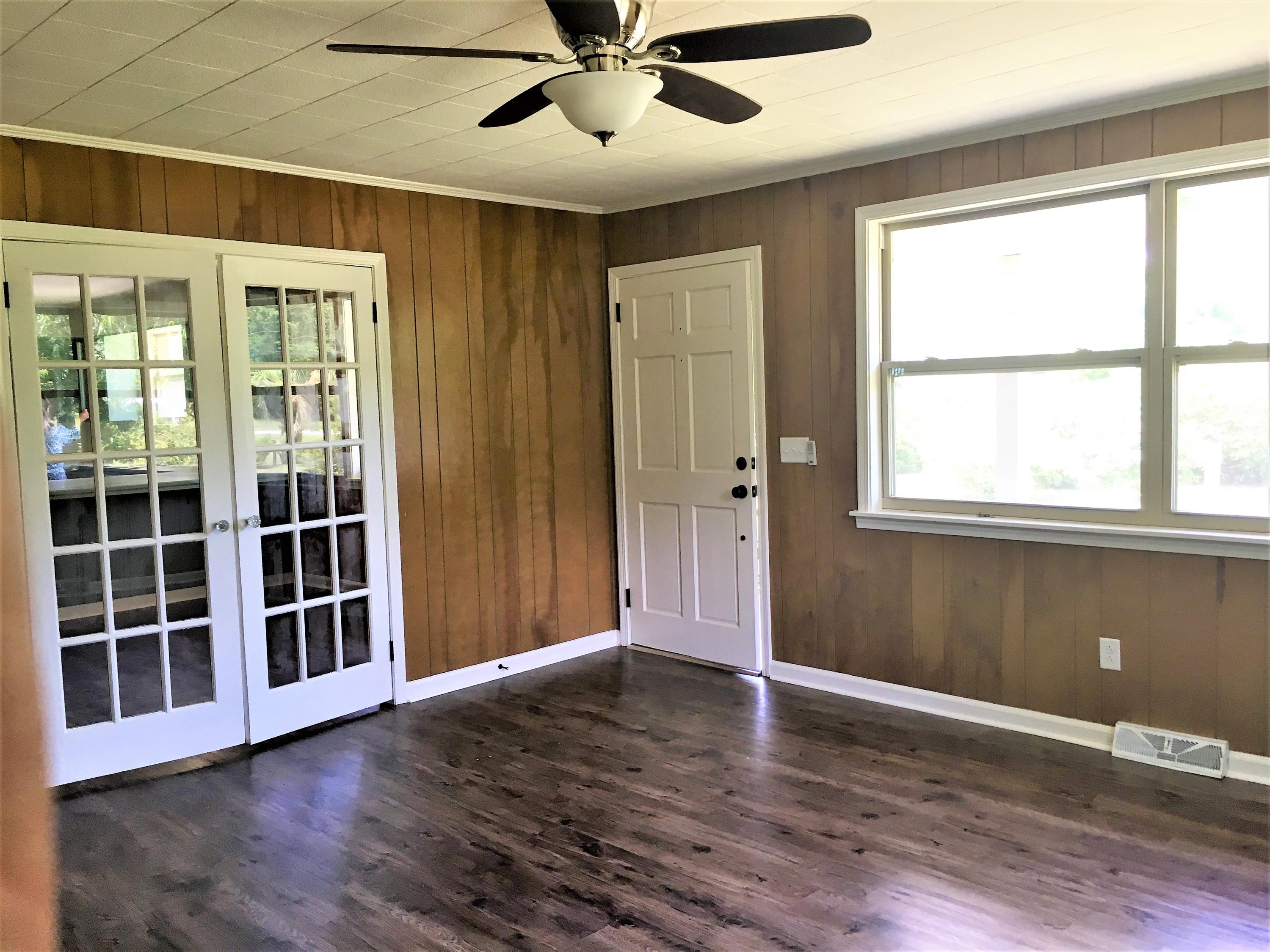 121 Ruffin Road Walterboro, SC 29488 - Photo 3 of 25 121 Ruffin Road