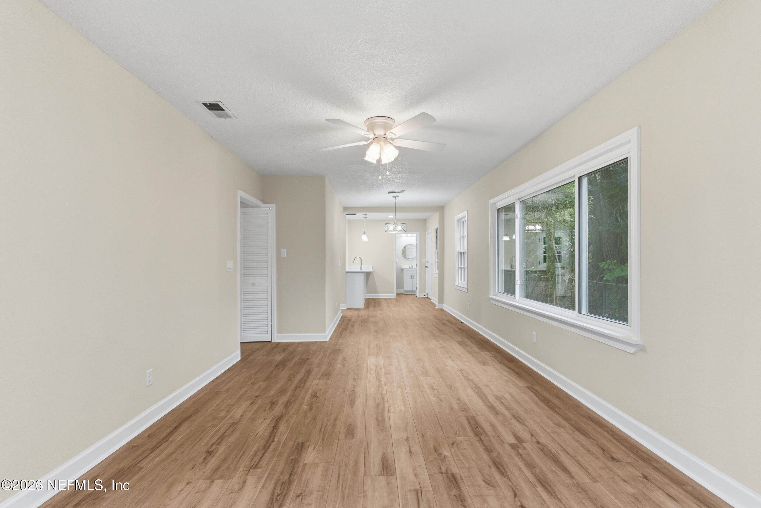 4817 Manchester Road Jacksonville, FL 32210 - Photo 5 of 28 05_beyc6a6bbeacb2213