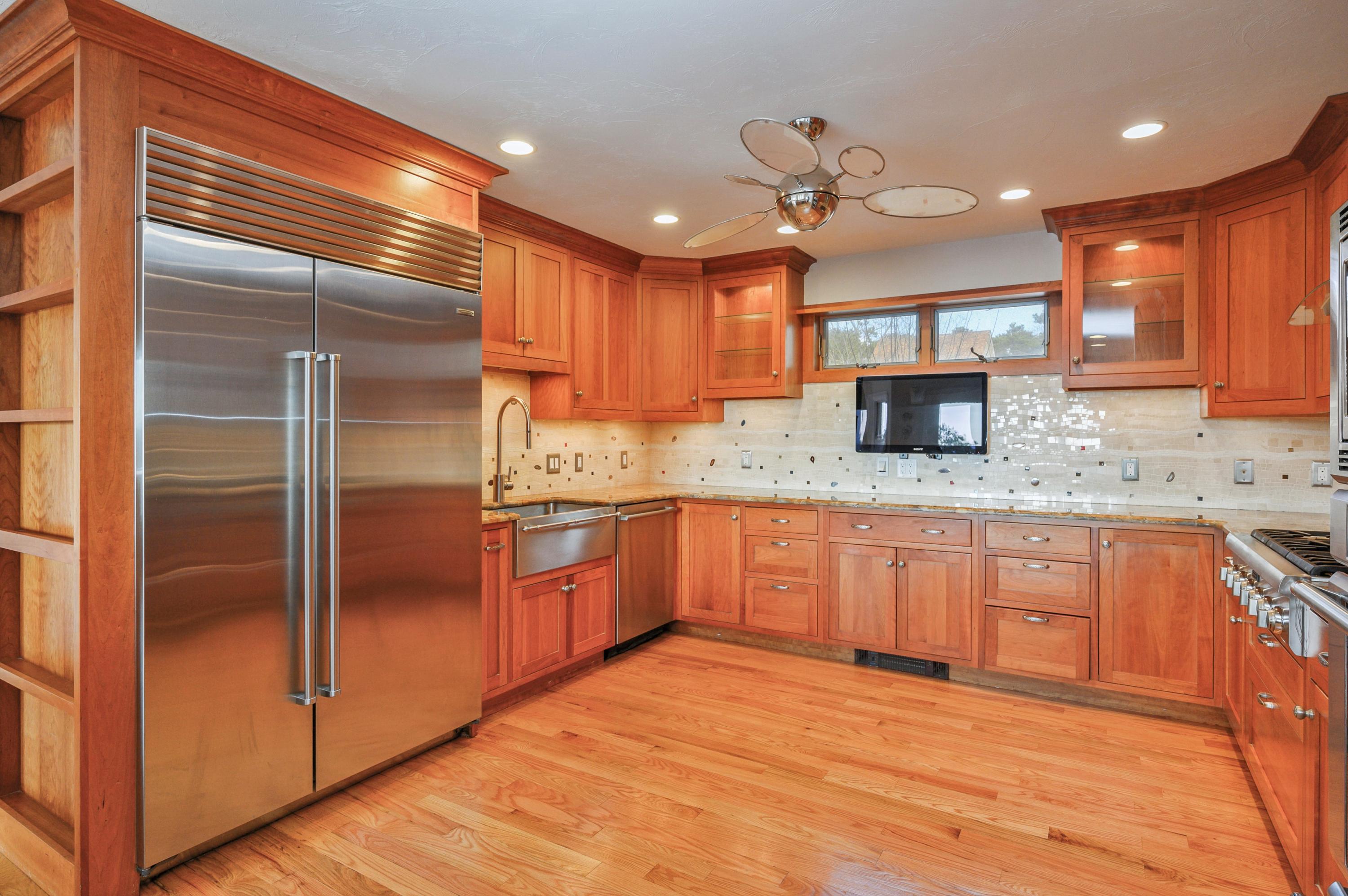 50 Major Doane Road Wellfleet, MA 02667 - Photo 20 of 91 005-photo-kitchen-8106716 (2)