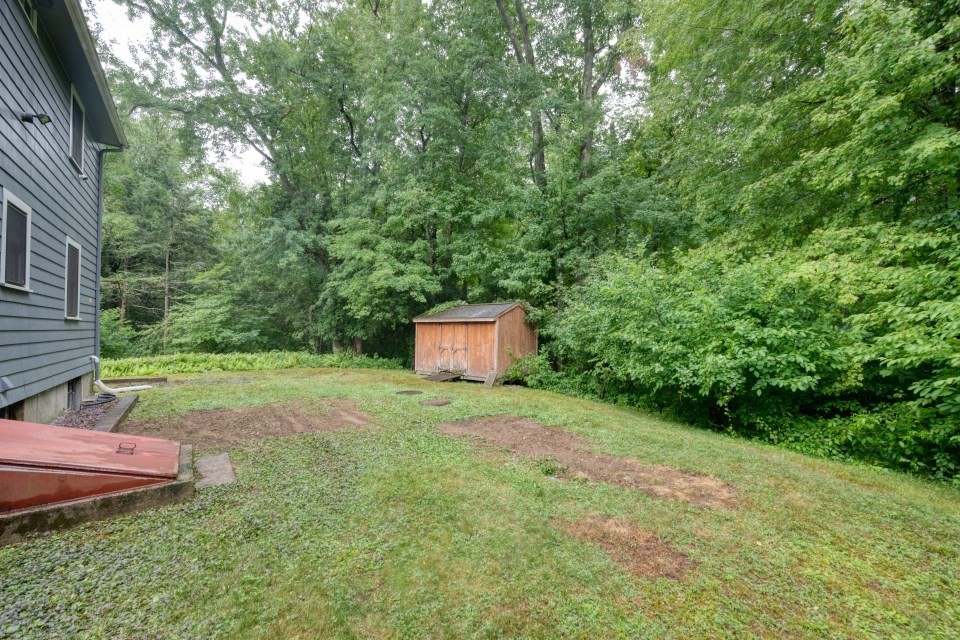 25 Foxtail Road Hanover, MA 02339 - Photo 3 of 23