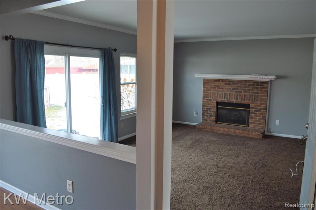 26827 Antique Road Woodhaven, MI 48183 - Photo 7 of 26