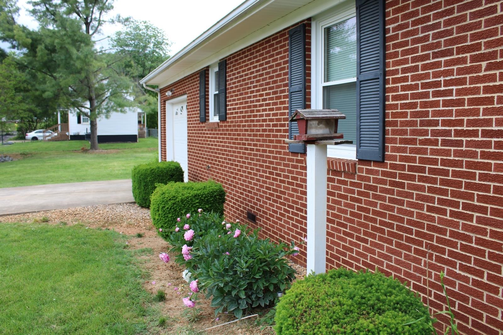 1400 Spring Hill Road Staunton, VA 24401 - Photo 11 of 43 Gallery Image 11