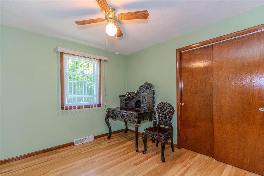 83 Curry Road Cranston, RI 02920 - Photo 15 of 40 Gallery Image 15