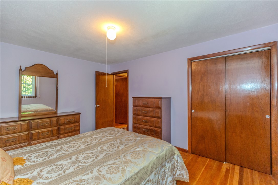 83 Curry Road Cranston, RI 02920 - Photo 17 of 40 Gallery Image 17