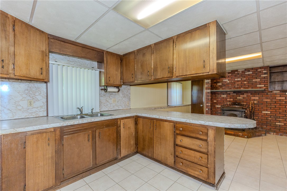 83 Curry Road Cranston, RI 02920 - Photo 27 of 40 Gallery Image 27
