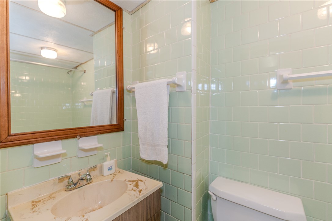 83 Curry Road Cranston, RI 02920 - Photo 31 of 40 Gallery Image 31