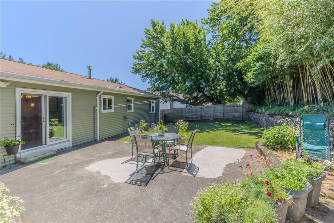 83 Curry Road Cranston, RI 02920 - Photo 37 of 40 Gallery Image 37