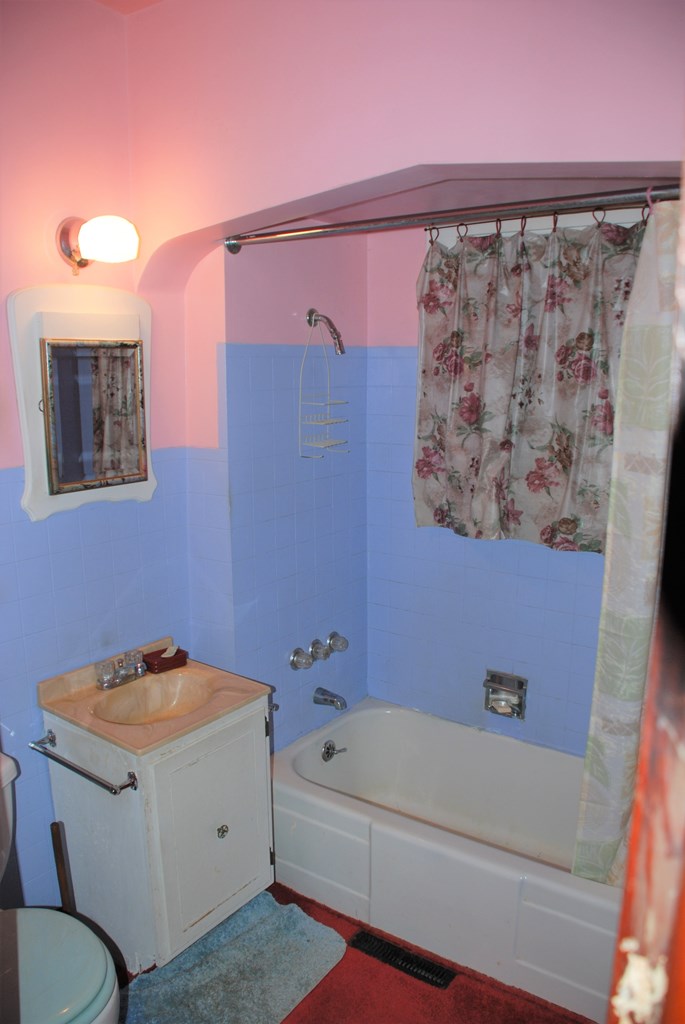 1155 Lawsonham Road Rimersburg, PA 16248 - Photo 31 of 45 a bathroom with a sink a bath tub and a shower