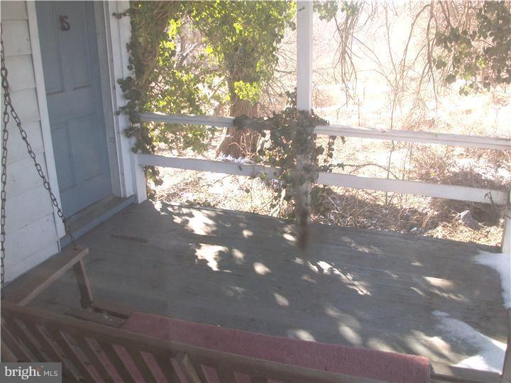 304 Swartley Road Hatfield, PA 19440 - Photo 10 of 21 Porch