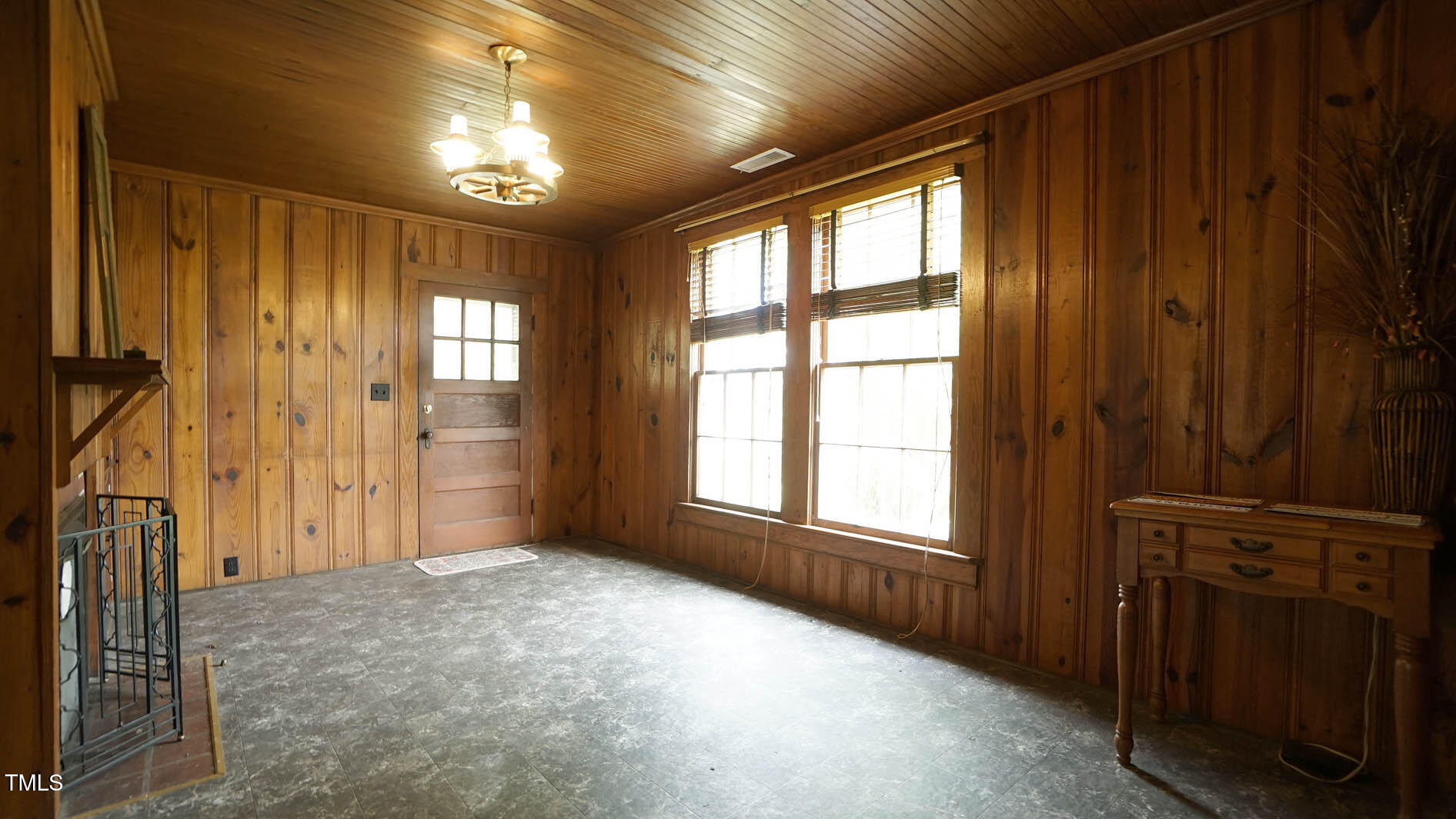 9358 Main Street Castalia, NC 27816 - Photo 25 of 92 an empty room with windows