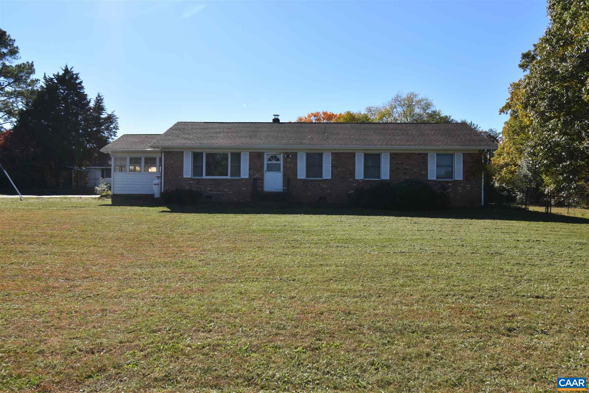 26 Warmar Road Ruckersville, VA 22968 - Photo 2 of 30 a front view of a house with a yard