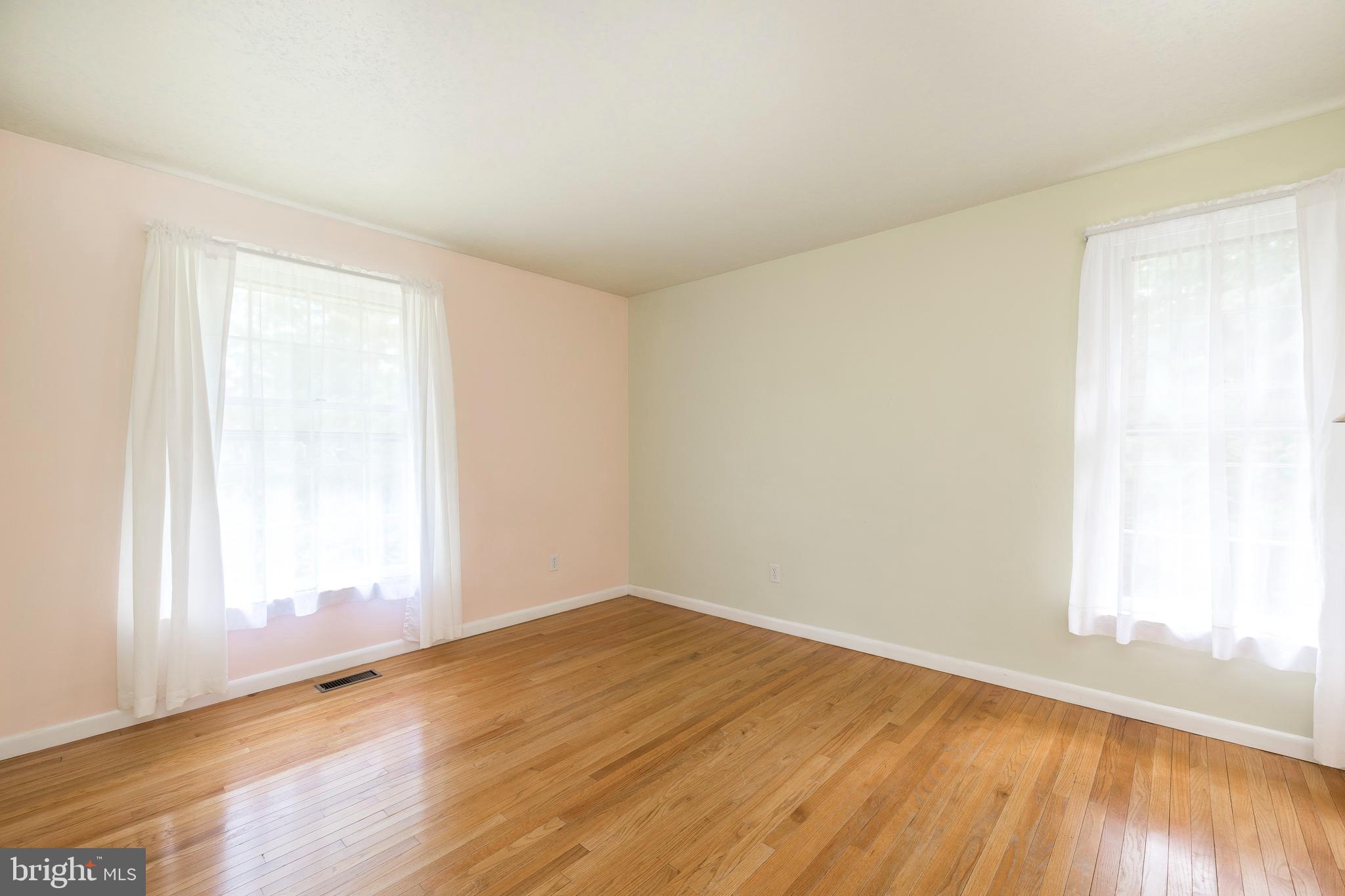 2477 St Peters Road Pottstown, PA 19465 - Photo 17 of 37 2nd Bedroom