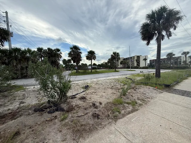 $999,000 | 1401 North Atlantic Avenue, Daytona Beach, FL 32118