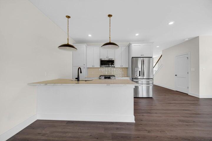 20 Moorebrooke Road Michigan City, IN 46360 - Photo 9 of 23 720x480