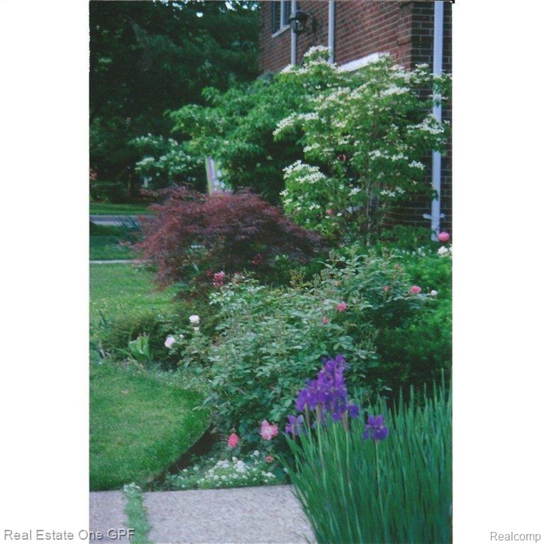 906 Washington Road Grosse Pointe, MI 48230 - Photo 25 of 25 3.jpg