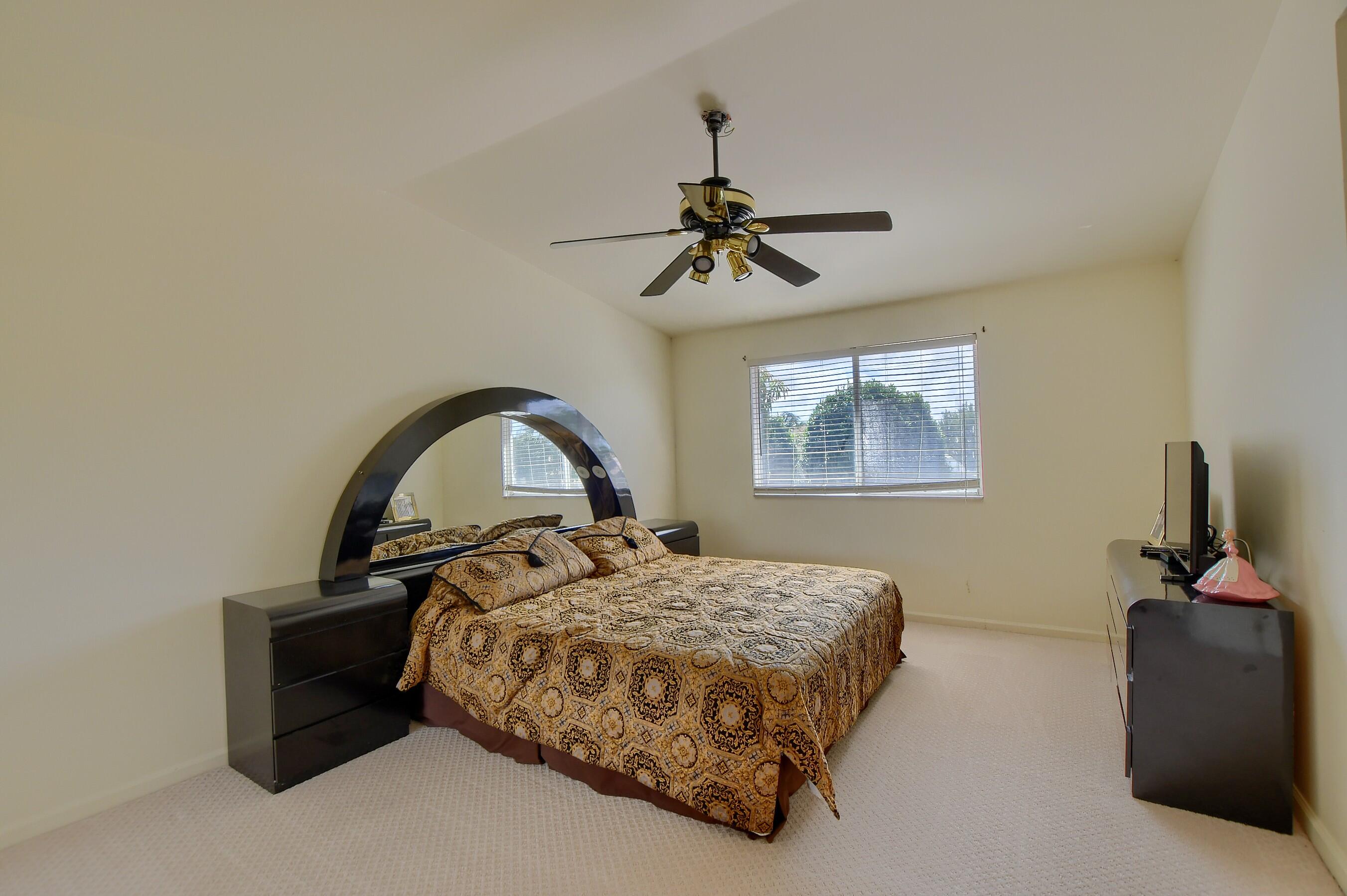 6744 Via Regina Boca Raton, FL 33433 - Photo 21 of 49 24_ebf_3343-hdr(5)