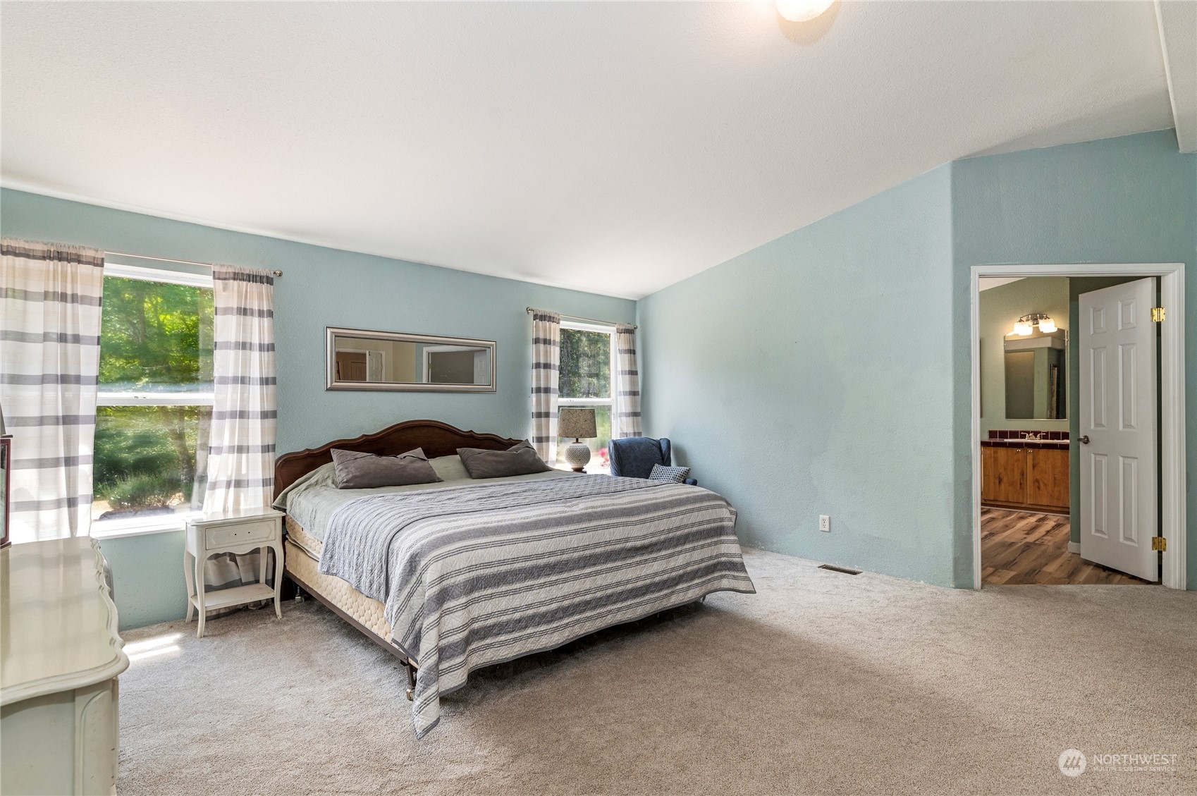 431 Southwest Wycoff Road Port Orchard, WA 98367 - Photo 14 of 28 Gallery Image 14