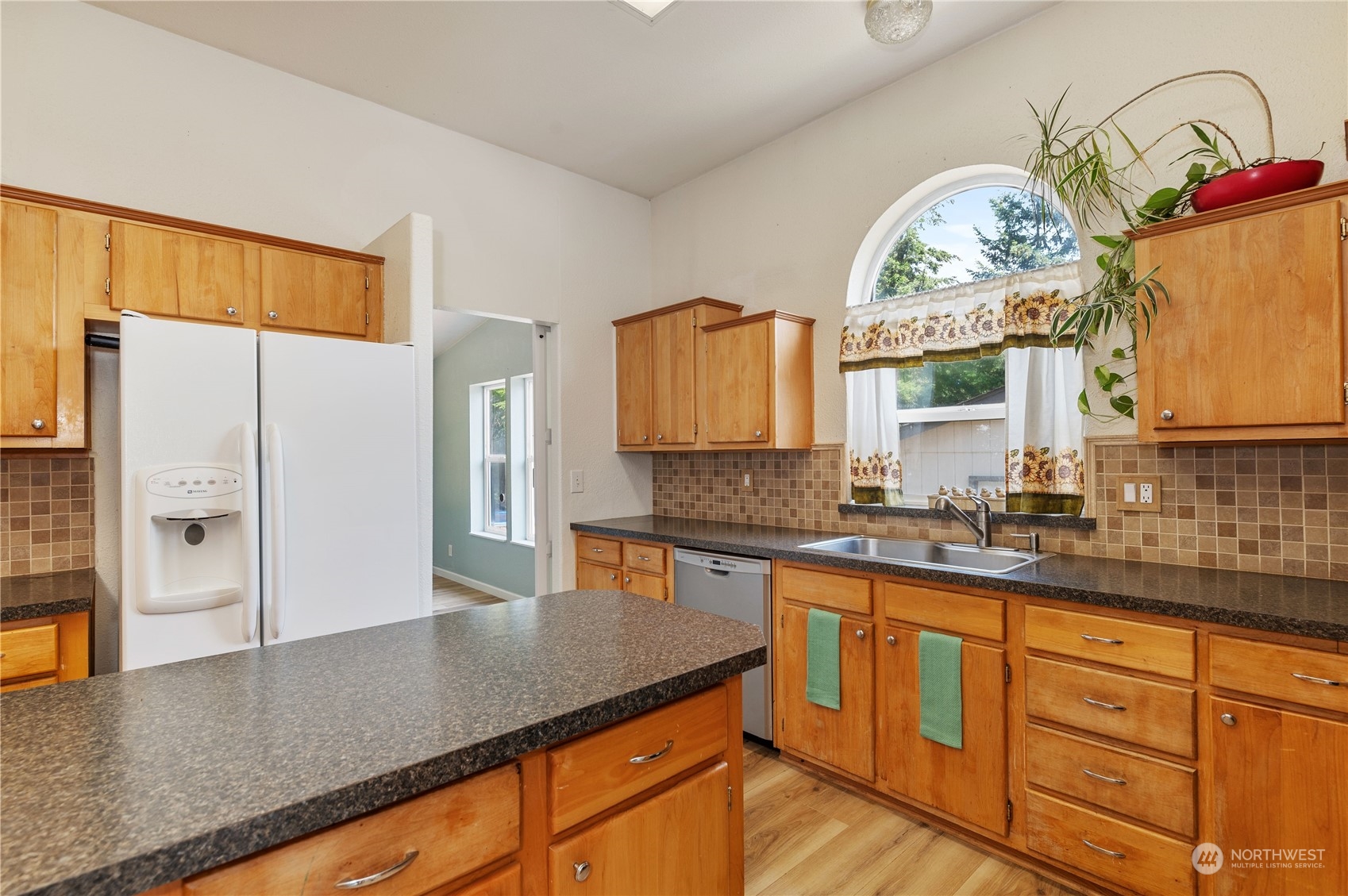 431 Southwest Wycoff Road Port Orchard, WA 98367 - Photo 10 of 28 Gallery Image 10