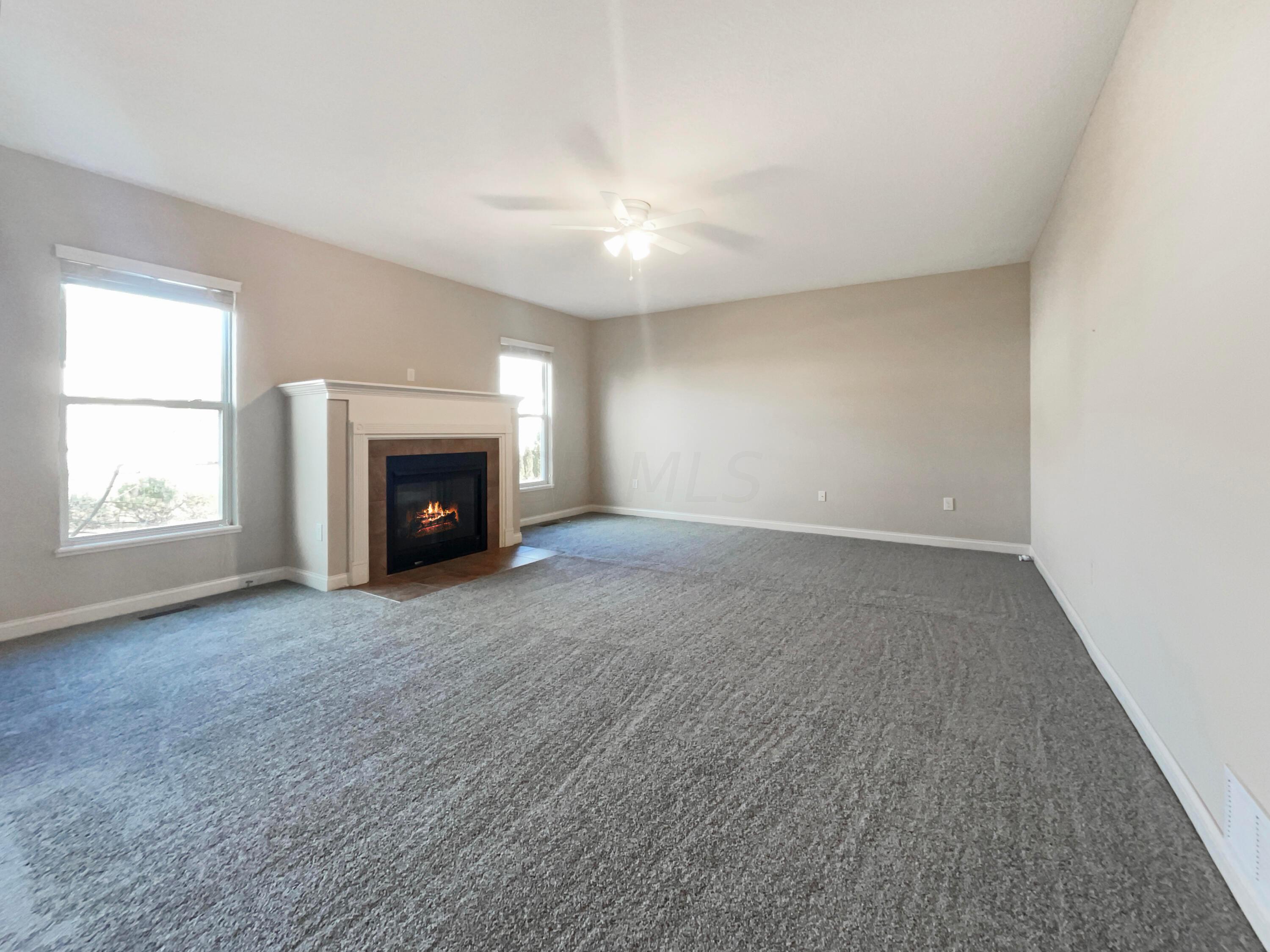 1412 Fergus Road Grove City, OH 43123 - Photo 3 of 32 listing_6
