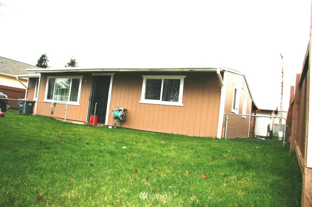 9 Rips Lane Southwest Lakewood, WA 98499 - Photo 1 of 5