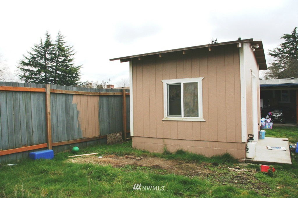 9 Rips Lane Southwest Lakewood, WA 98499 - Photo 4 of 5