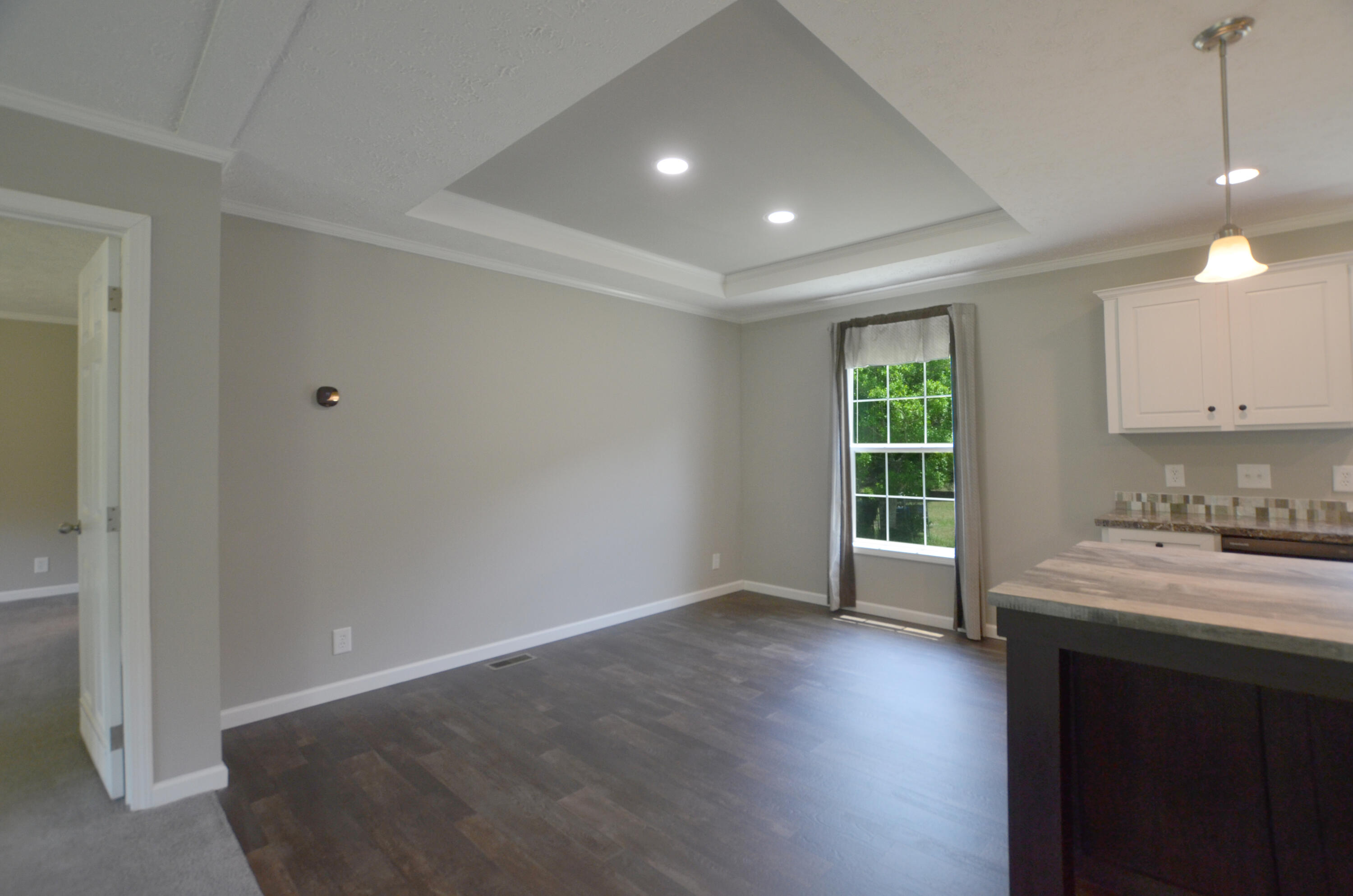 8142 Doar Road Awendaw, SC 29429 - Photo 15 of 31 12-Dining
