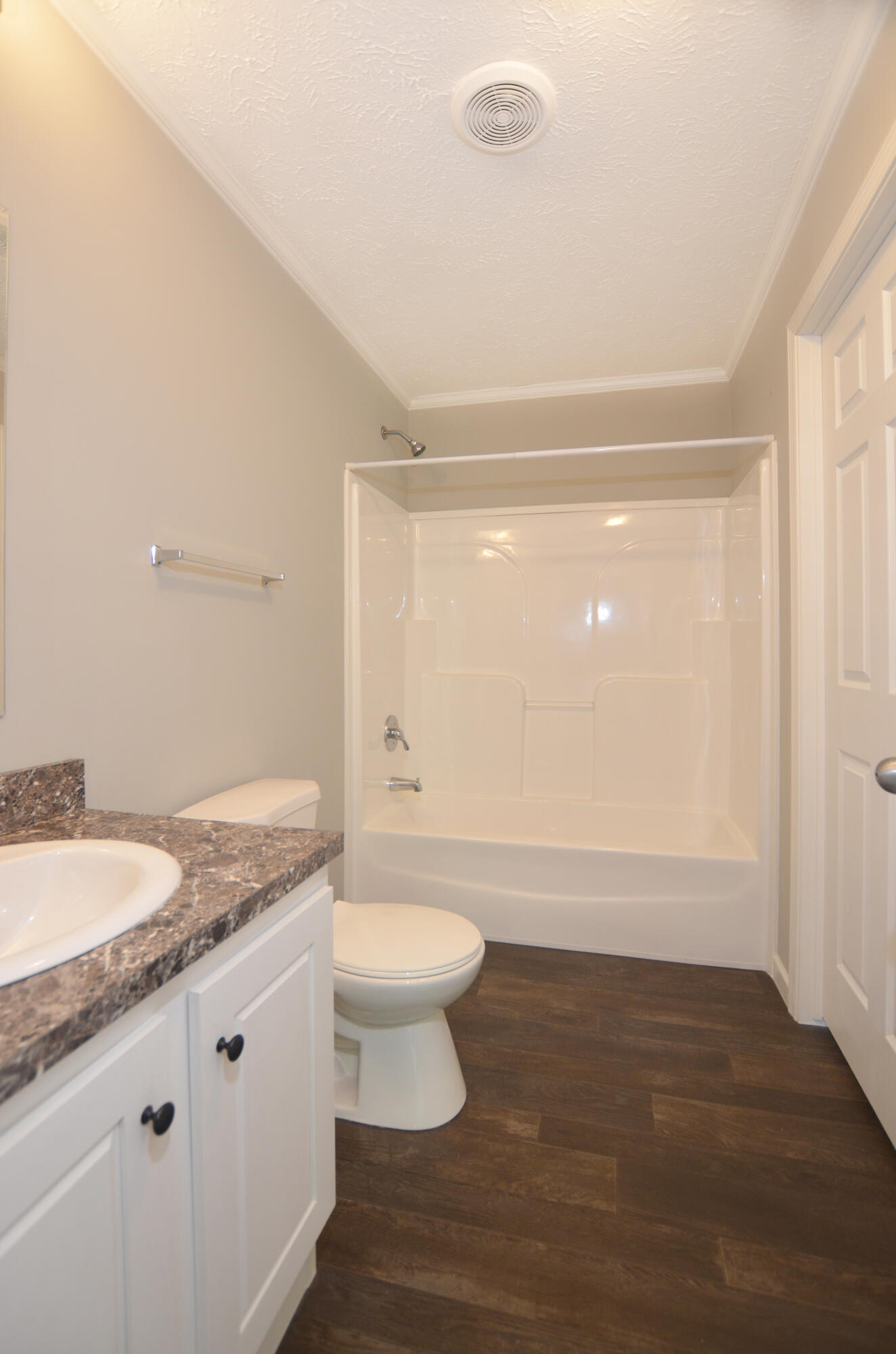 8142 Doar Road Awendaw, SC 29429 - Photo 22 of 31 18-Bathroom2