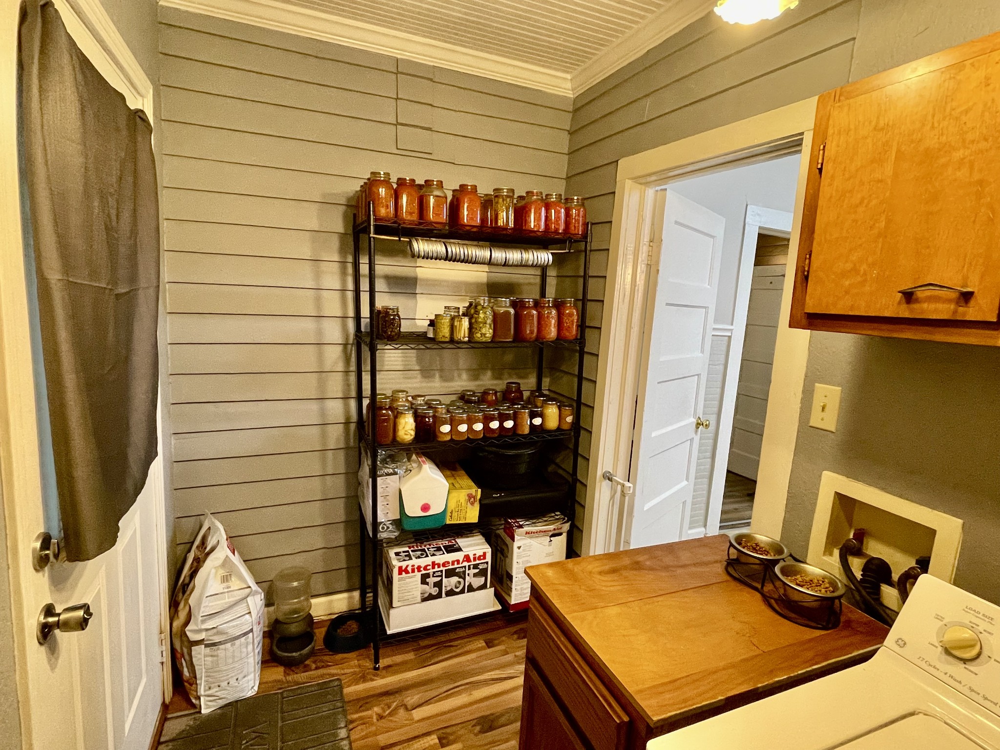 319 Jim Jackson Road Humboldt, TN 38343 - Photo 12 of 63 a bathroom with a sink and a mirror