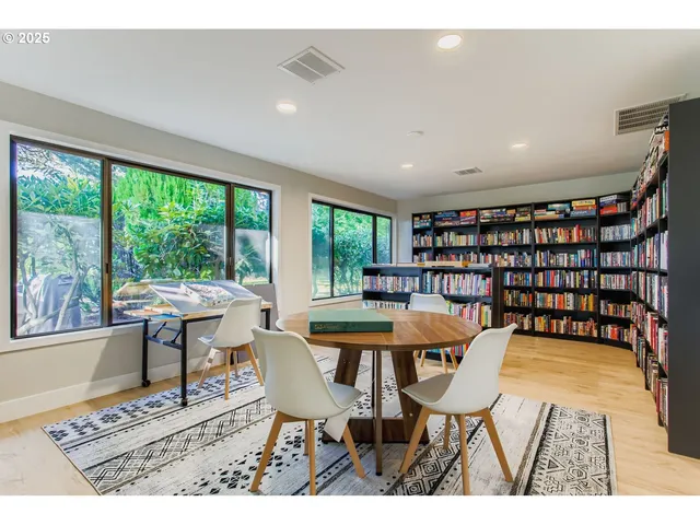 $130,000 | 100 Southwest 195th Avenue, Unit 104, Beaverton, OR 97006