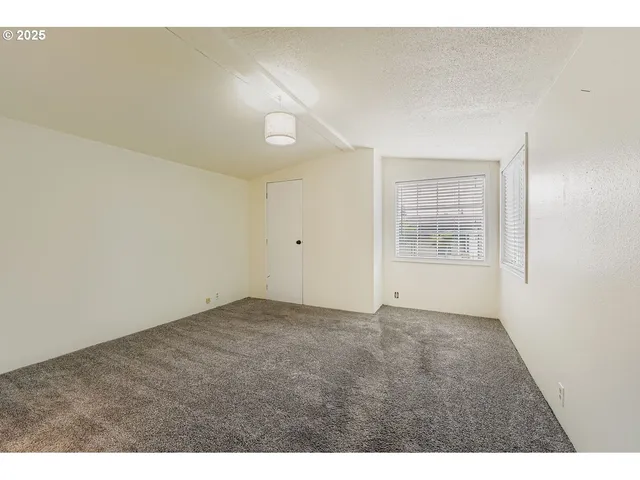 $130,000 | 100 Southwest 195th Avenue, Unit 104, Beaverton, OR 97006