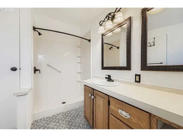 $130,000 | 100 Southwest 195th Avenue, Unit 104, Beaverton, OR 97006