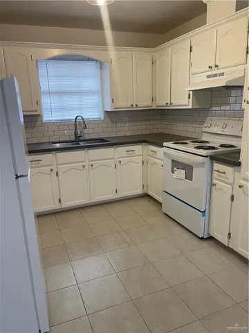 $750 | 1408 Pine Street, Unit D, Weslaco, TX 78596