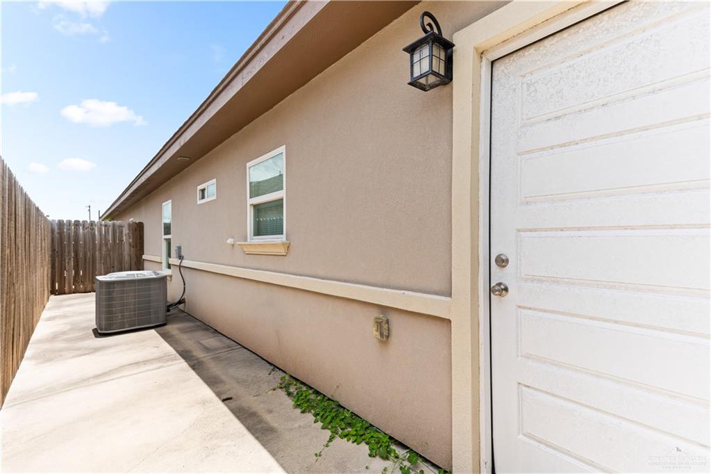 1908 Harrison Street, Unit 1 Weslaco, TX 78599 - Photo 14 of 18