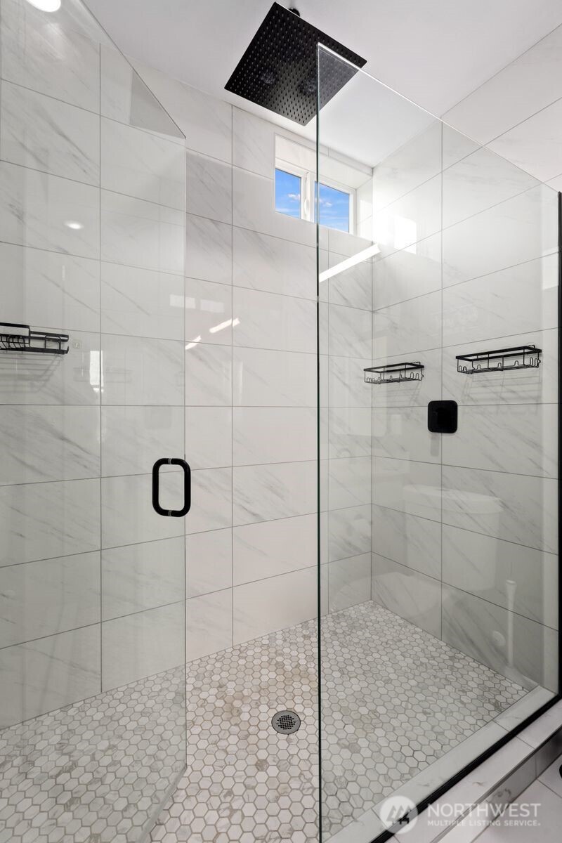 9326 Renton Avenue South, Unit G Seattle, WA 98118 - Photo 18 of 25 Gallery Image 18