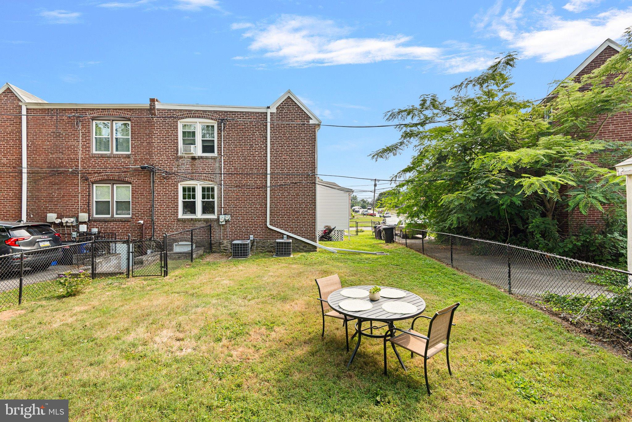 1189 Dermond Road Drexel Hill, PA 19026 - Photo 2 of 20 Large back fenced in back yard!