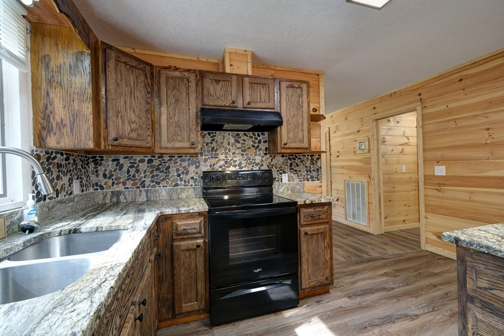 2472 Cold Branch Road Hayesville, NC 28904 - Photo 13 of 63