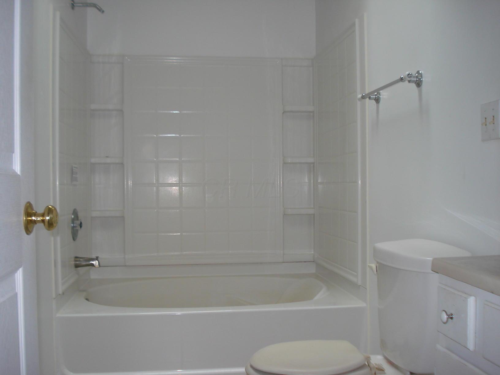 2912 South Burnett Road Springfield, OH 45505 - Photo 13 of 19