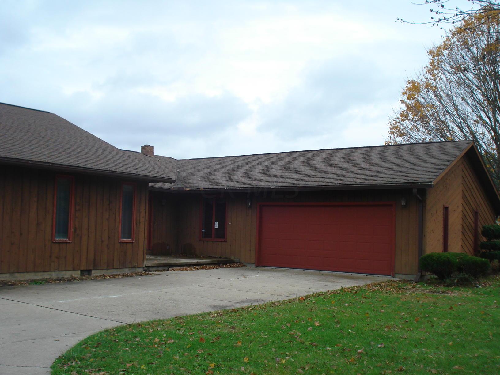 2912 South Burnett Road Springfield, OH 45505 - Photo 4 of 19