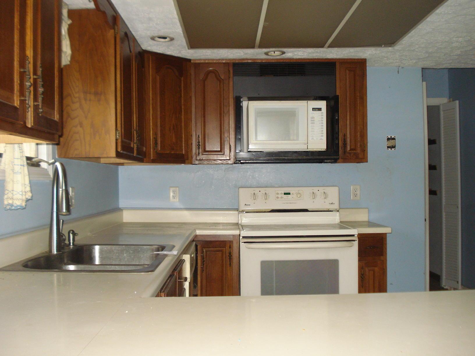 2912 South Burnett Road Springfield, OH 45505 - Photo 6 of 19