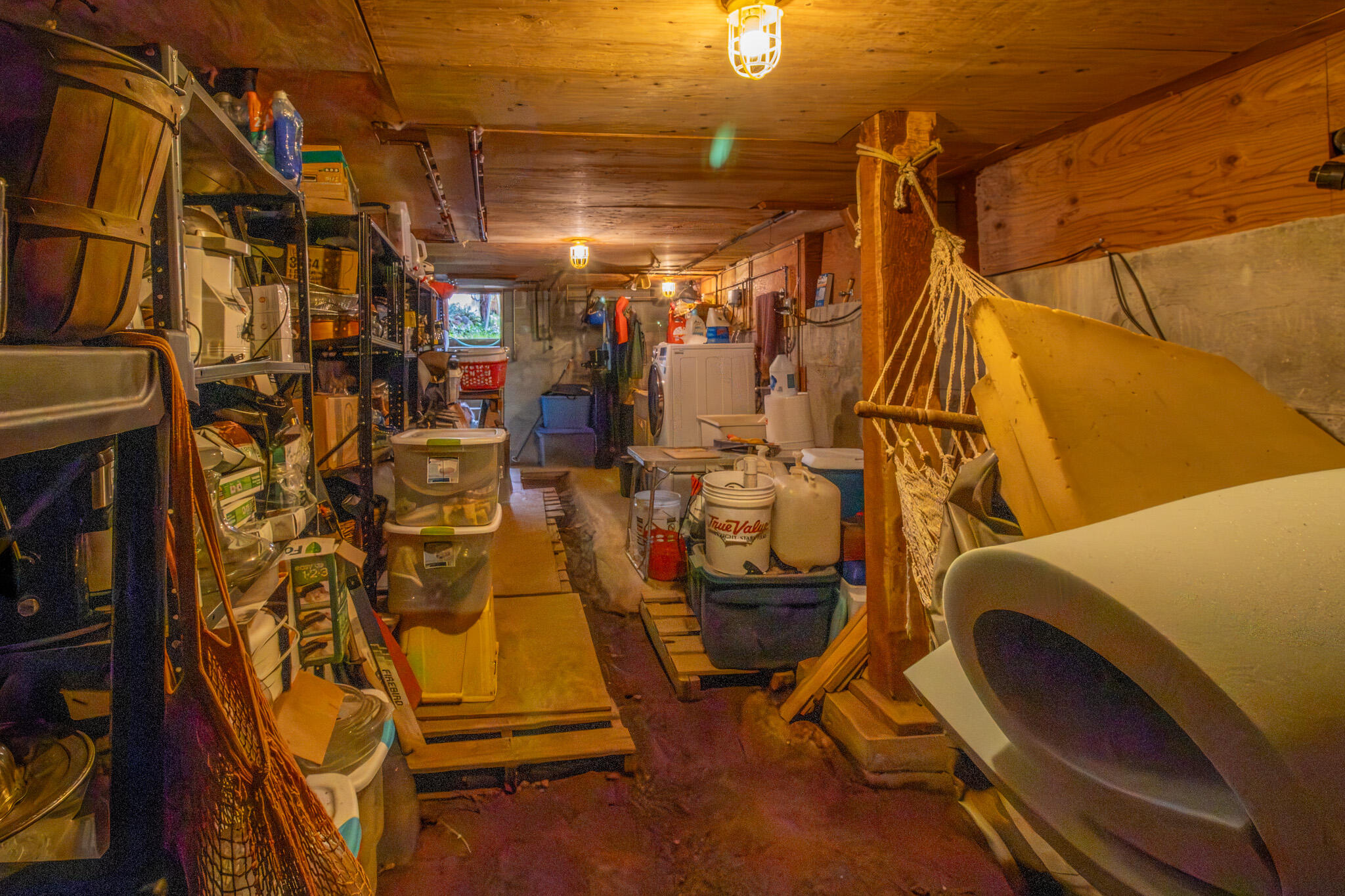 1449 Queen Of Bronze Road Cave Junction, OR 97523 - Photo 43 of 87 Basement