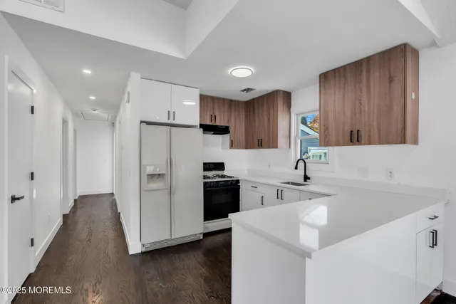 $3,200 | 526 Bradley Boulevard, Toms River, NJ 08753