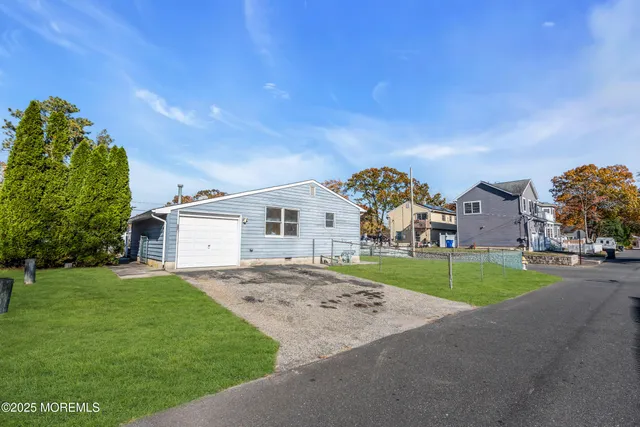 $3,200 | 526 Bradley Boulevard, Toms River, NJ 08753