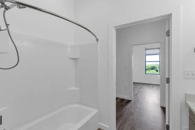 $2,295 | 1900 12th Avenue South, Unit 508, Nashville, TN 37203